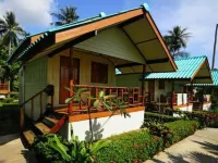 Green Cottage Beach Resort Hotels near Ban Bang Bao