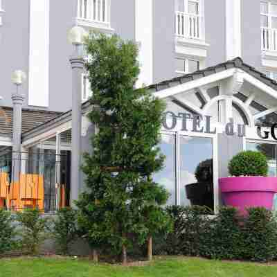 Hotel du Golf Hotel Exterior