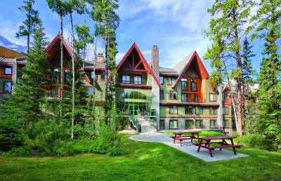 WorldMark Canmore - Banff Hotels near Grassi Lakes