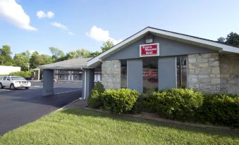 Jackson Town House Inn