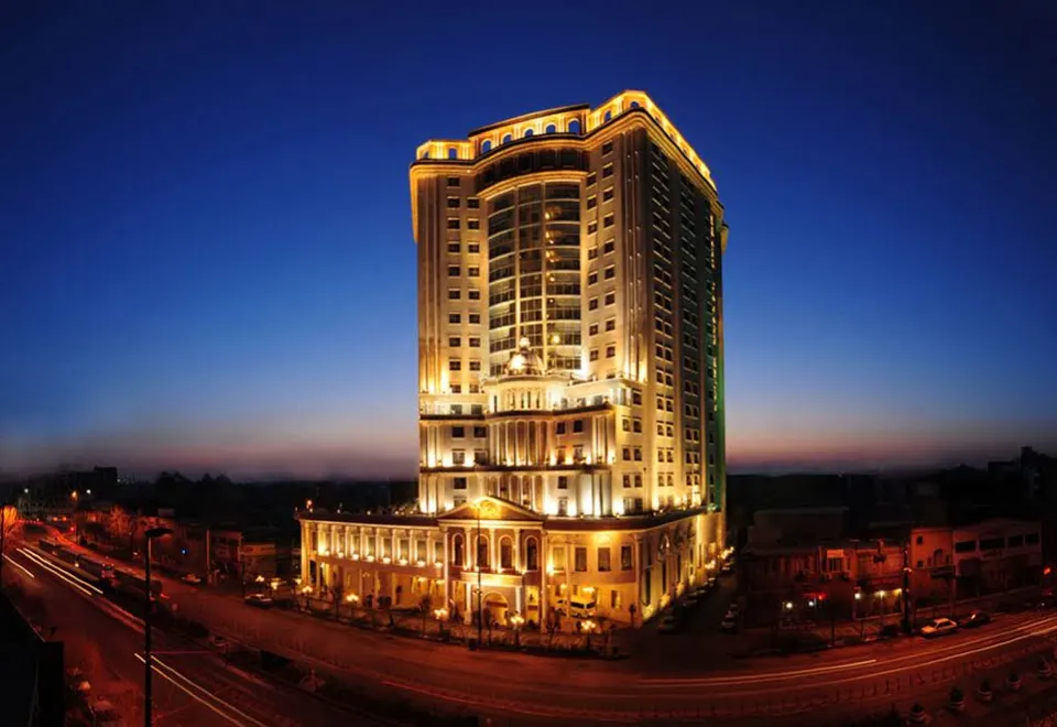 Suitetrails - Mashhad Hotel