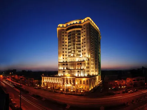 Golden Palace Hotel (Ghasr Talaei) فنادق في مشهد