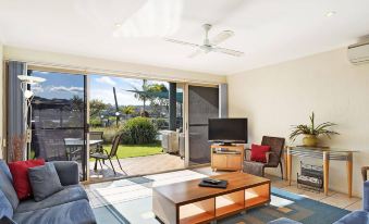 Sails Luxury Apartments Merimbula