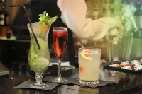 The Tontine Hotel - bar