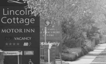 Lincoln Cottage Motor Inn