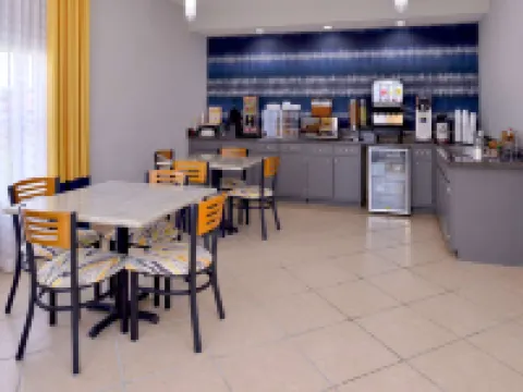 Americas Best Value Inn Monroeville Hotel di Monroe County