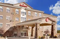 Ramada by Wyndham Lac la Biche Hotel a 
