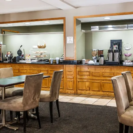 FairBridge Inn & Suites Fort Wayne