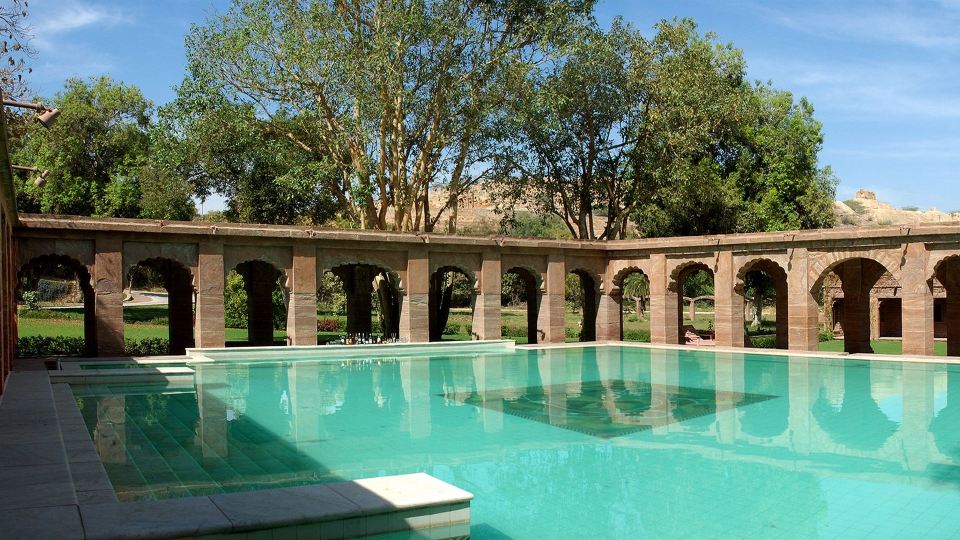 WelcomHeritage Bal Samand Lake Palace