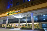 Holiday Inn Express Rosario  호텔