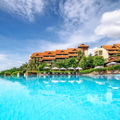 Romana Resort & Spa Hotels near Po Sah Inu Cham Towers