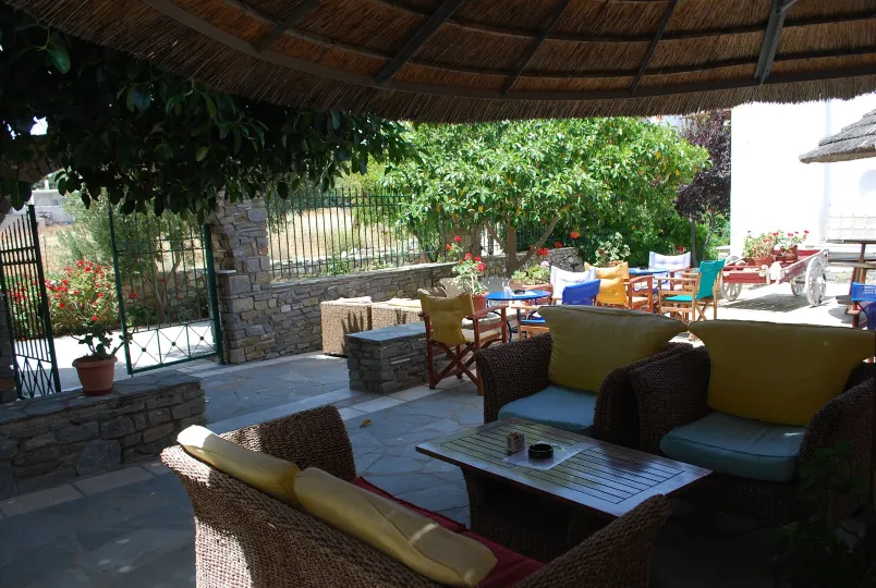 Siroco's Rooms and Studios
