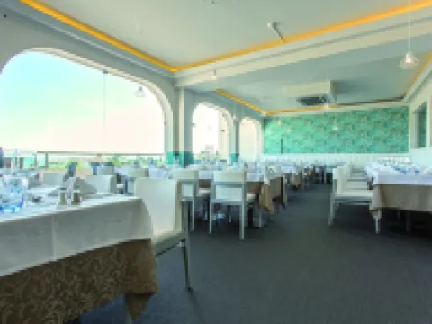 烏金諾棕櫚村家庭度假村 - 全包 珀徹斯酒店