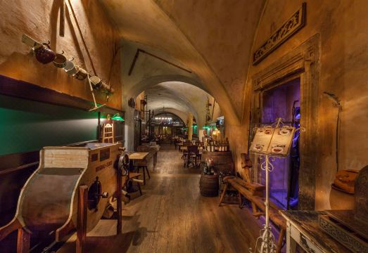 5. 프라하 부티크 ..