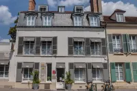 The Originals Boutique, Hôtel Victoria, Fontainebleau Hotel di Barbizon
