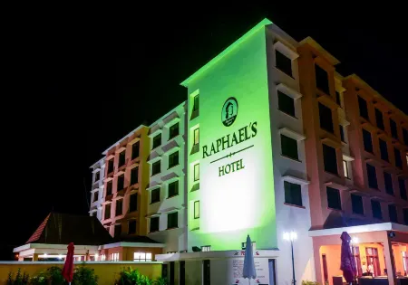 Raphael's Hotel