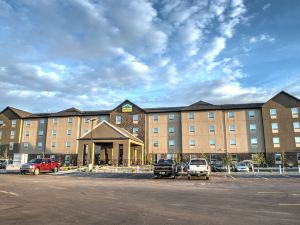 Western Star All Suites Signature Hotel