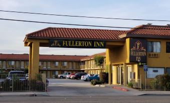 Fullerton Inn