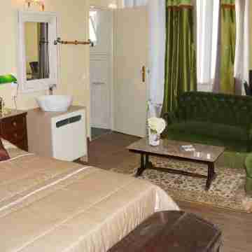 Lagos Center Studios Rooms