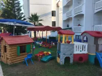Club Hotel Rama - 2-Star