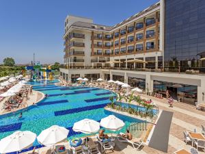 Glamour Resort & Spa - All Inclusive