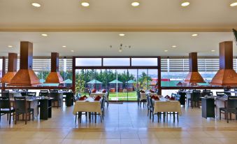 Bon Hotel City & Resort - Housity