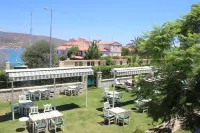 Alacati Marina Palace