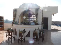Thebes Hotel Hotels in Al Qarnah