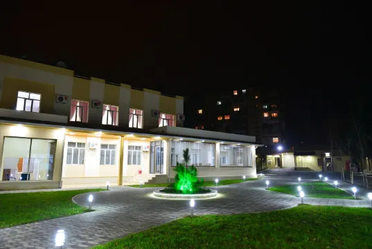 巴庫斯旅館星球酒店