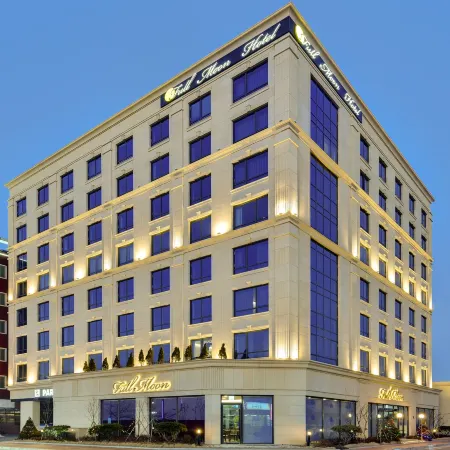 Full Moon Hotel Отели рядом с достопримечательностью «Волмидо»