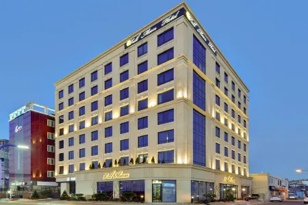 Full Moon Hotel Отели рядом с достопримечательностью «Большой инчхонский парк»