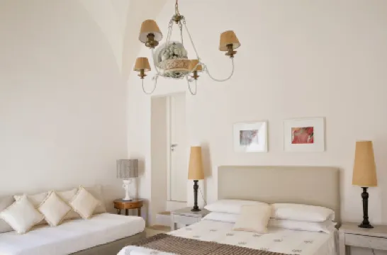 Domus Dejana Hotel di 