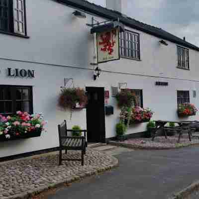 Red Lion Inn Hotel Exterior