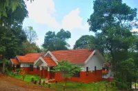 Vythiri Holiday Resorts Hotels near Kakkadampoyil.hills view vythiri