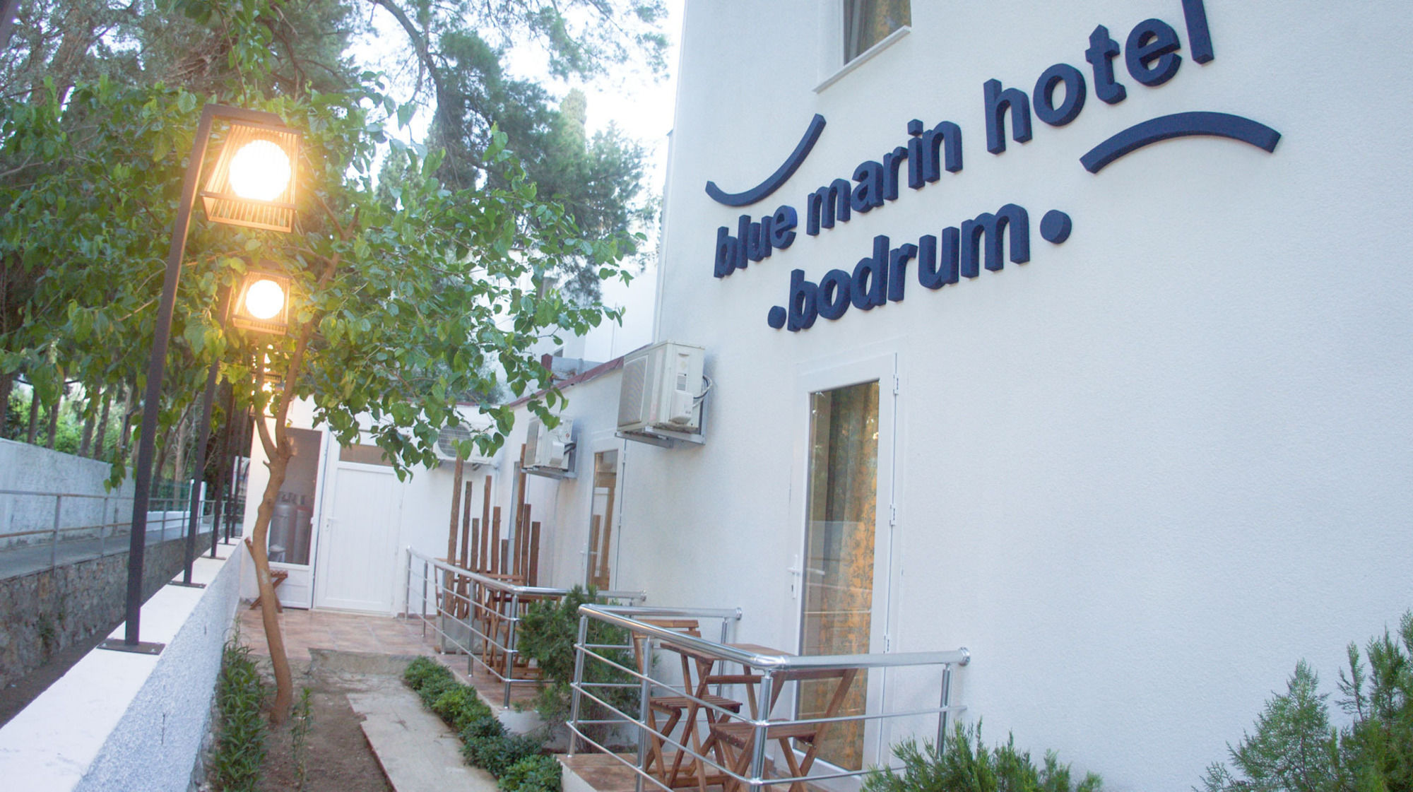 Blue Marin Hotel