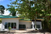 Pak Nam Resort Отели в г. 