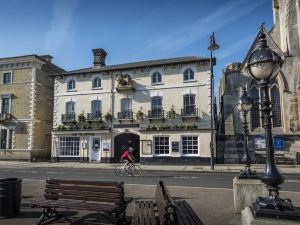 The Golden Lion Hotel, St Ives, Cambridgeshire