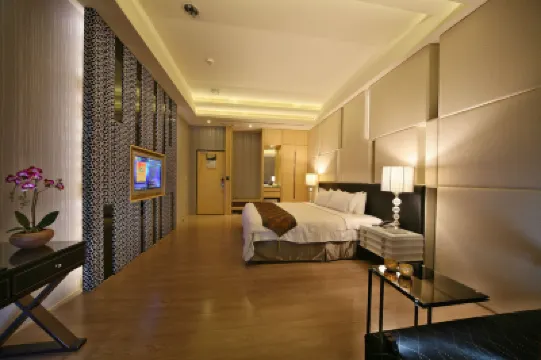 Dubai Villa Motel 台中空港周辺のホテル