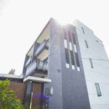 East Cube B&B Hotel Exterior