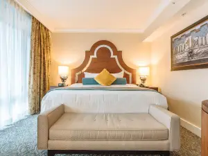 L'Hermitage Hotel