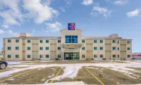 Motel 6 Estevan, SK Hotel di 