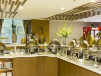 Muong Thanh Luxury Nha Trang Hotel Hotels near 2/4 Square