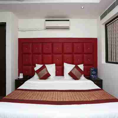 526 Hotel Asees Inn Rooms