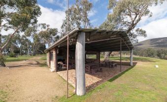 Grampians Pioneer Cottages