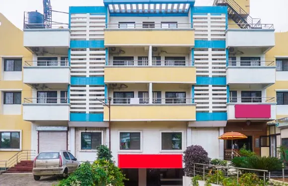 Fabhotel 亞什拉傑旅館