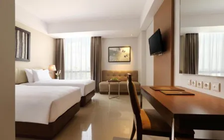 Hotel Santika Premiere Kota Harapan Indah