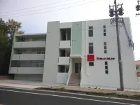 Mr.Kinjo Inn Rinzu Seragaki