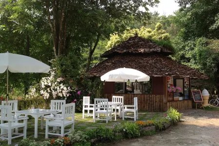 Mae Sa Valley Farm Stay Resort Отели в г. Мае Рим