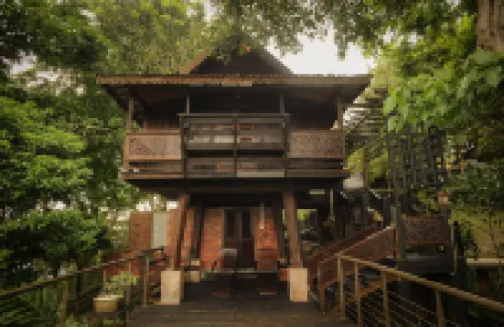 MaliHom Private Estate Hotel berhampiran Bunface Potato Carnivorous Plants