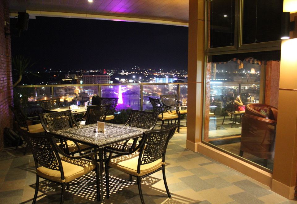 센트럴 파크 타워 로비